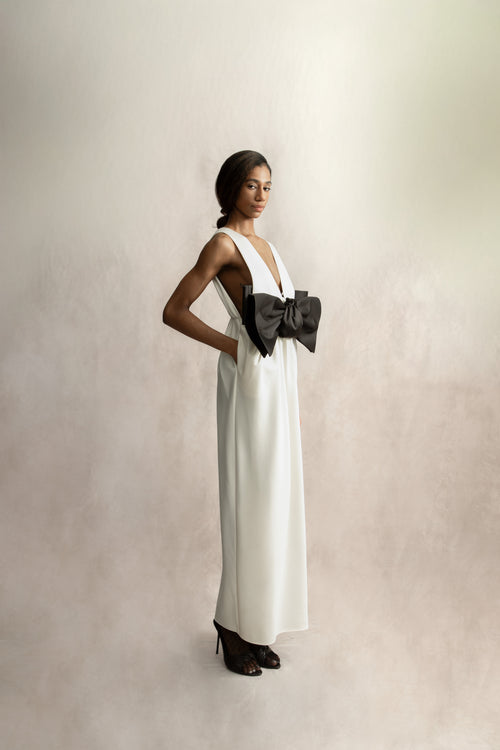 Deep V Column Gown with Oversized Contrast Bow – Ivory/Black